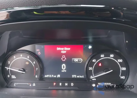 2022 Lincoln Corsair Standard z USA, uszkodzony, nr VIN 5LMCJ1D99NUL30737